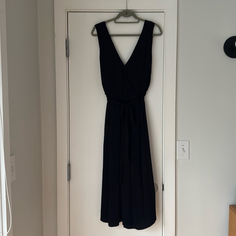 Aritzia Babaton Sleeveless Jumpsuit with Waist Tie and Pockets, Black, Size M